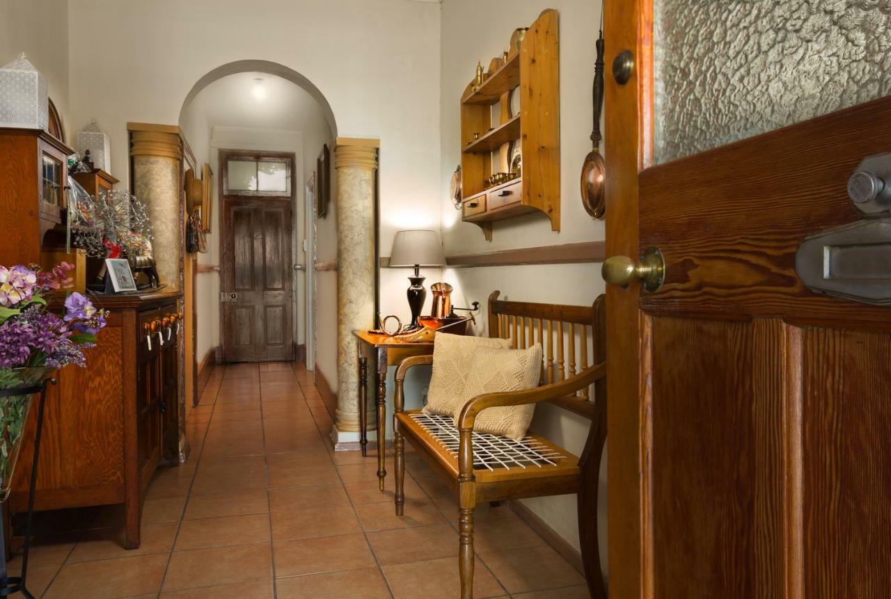 La La Dathel Guesthouse โคลส์เบิร์ก ภายนอก รูปภาพ
